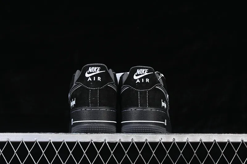 All Categories Nk Air Force 1 Air Force Series Nk Air Force 1 Low Air Force Low Nike Air Force 1'07 Low Black Hook Air Force One Low Casual Shoes DD8585-200